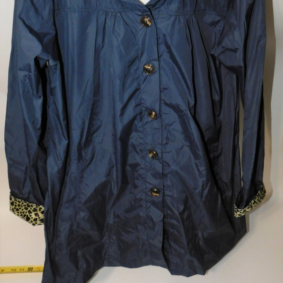 Mea eor Lightweight Rain Trench with Hood Large - Picture 7 of 7
